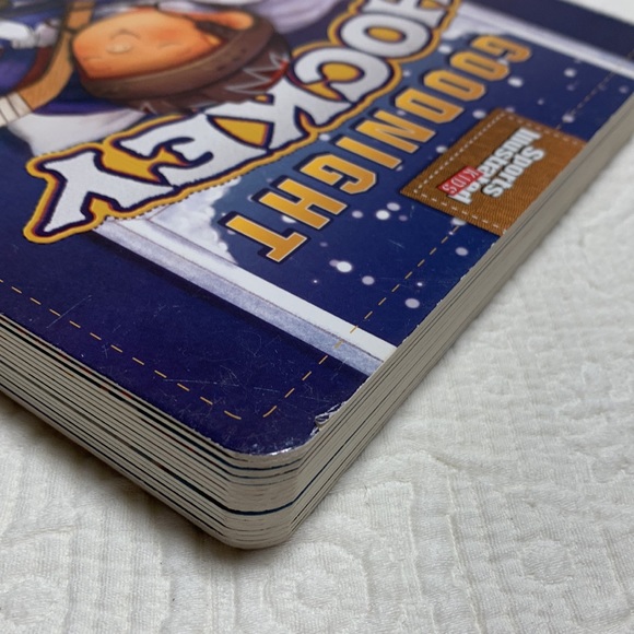 Goodnight Hockey by Michael Dahl - Sports Illustrated Kids Board Book - Picture 10 of 10